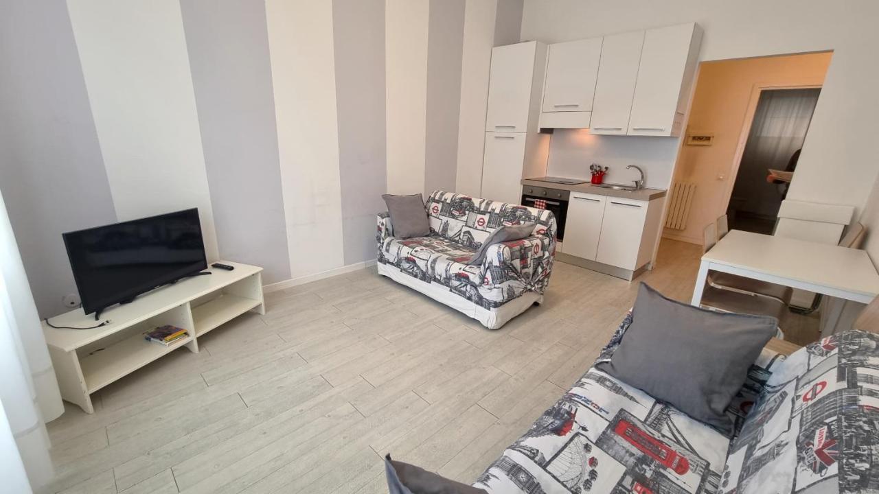 Affittimoderni Milano White Apartman Kültér fotó