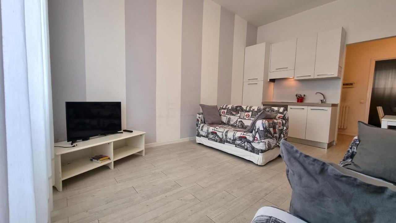 Affittimoderni Milano White Apartman Kültér fotó